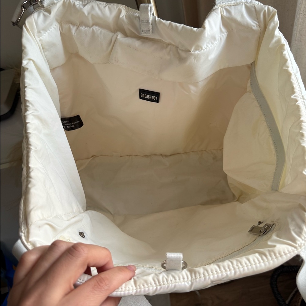 Go Dash Dot Iridescent White Tote Bag - Picture 7 of 11